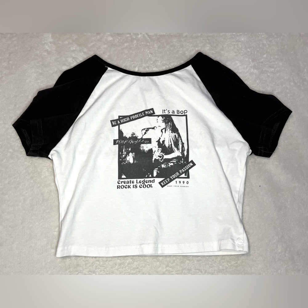 SHEIN White and black graphic tee